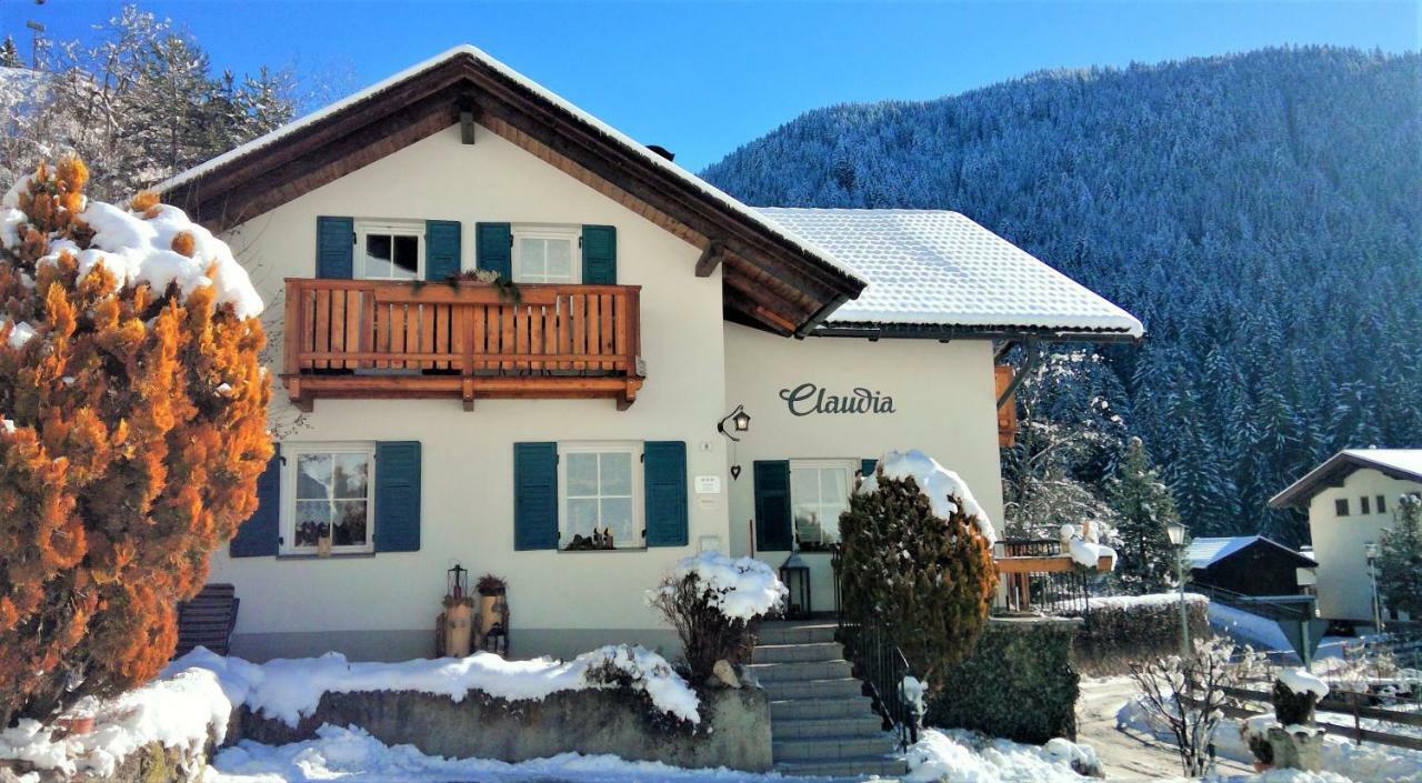 Haus Claudia B&B Nova Levante Luaran gambar